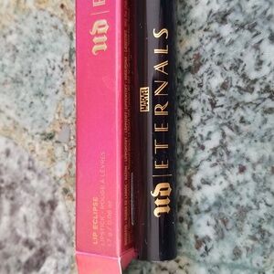 Urban Decay Marvels Lipstick